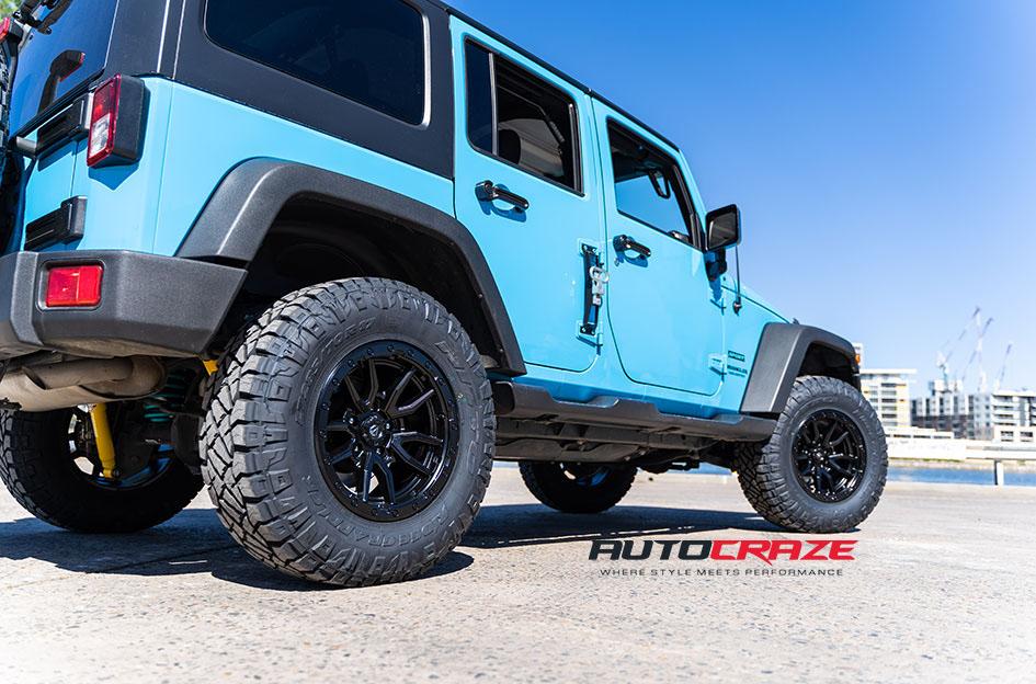 JEEP WRANGLER REBEL 5 MATTE BLACK